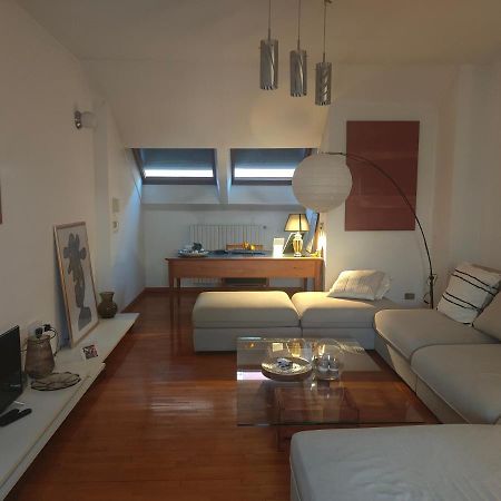Grande Apartamento, Centro Di Asti公寓 外观 照片