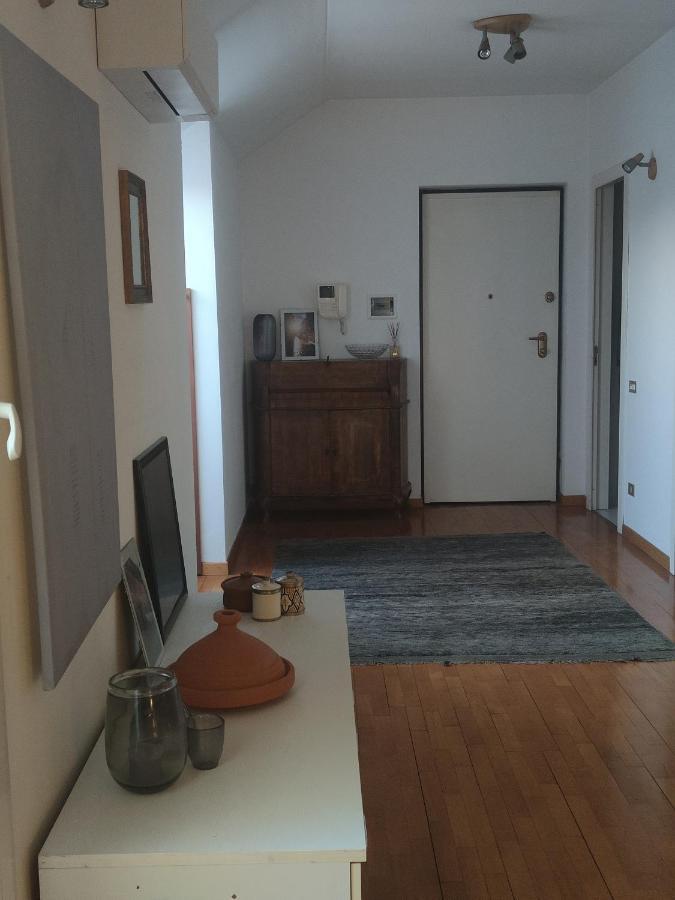 Grande Apartamento, Centro Di Asti公寓 外观 照片